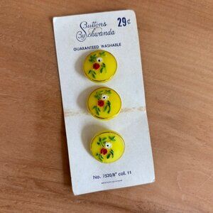 Floral Patterned Vintage Buttons by Schwanda